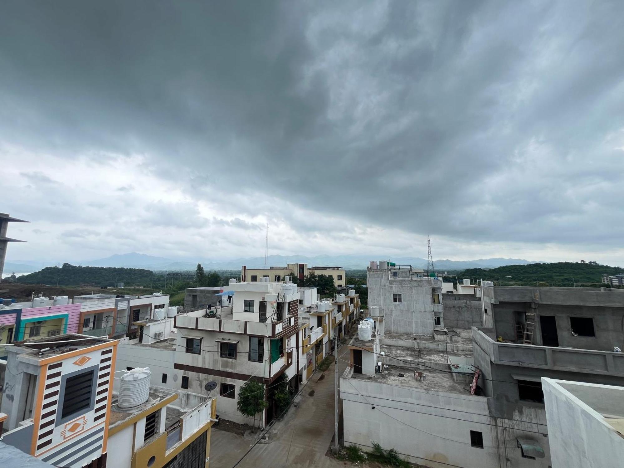 Garudeshwar Kamdhenu Home Stay מראה חיצוני תמונה
